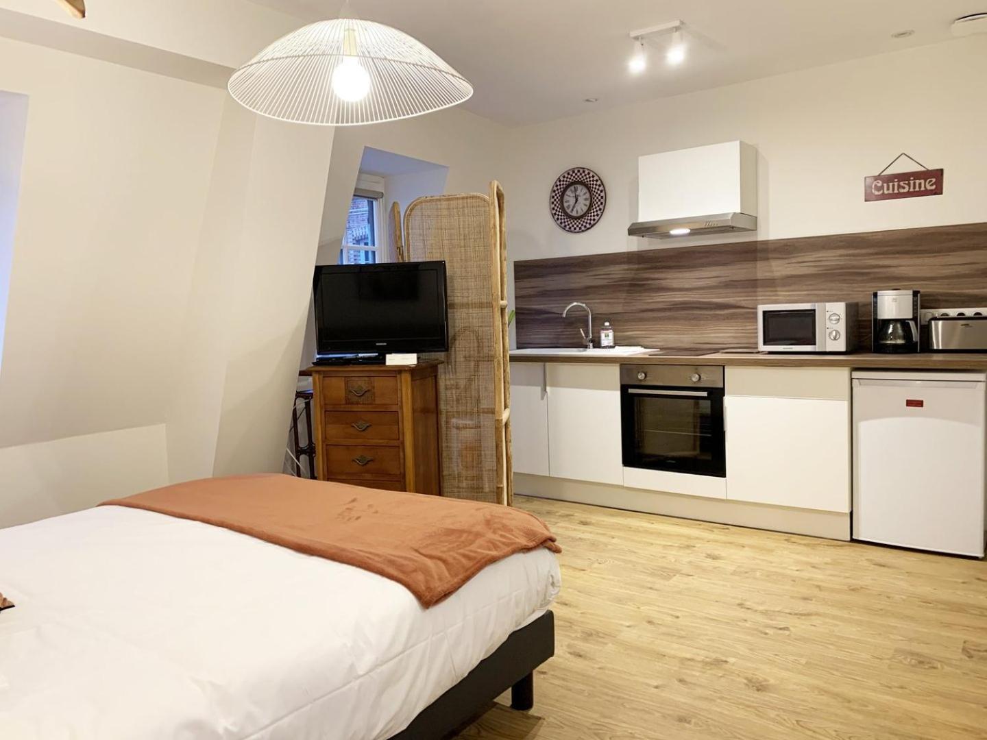 Monet - Appartement Pour 2 Personnes Chartres Exterior foto